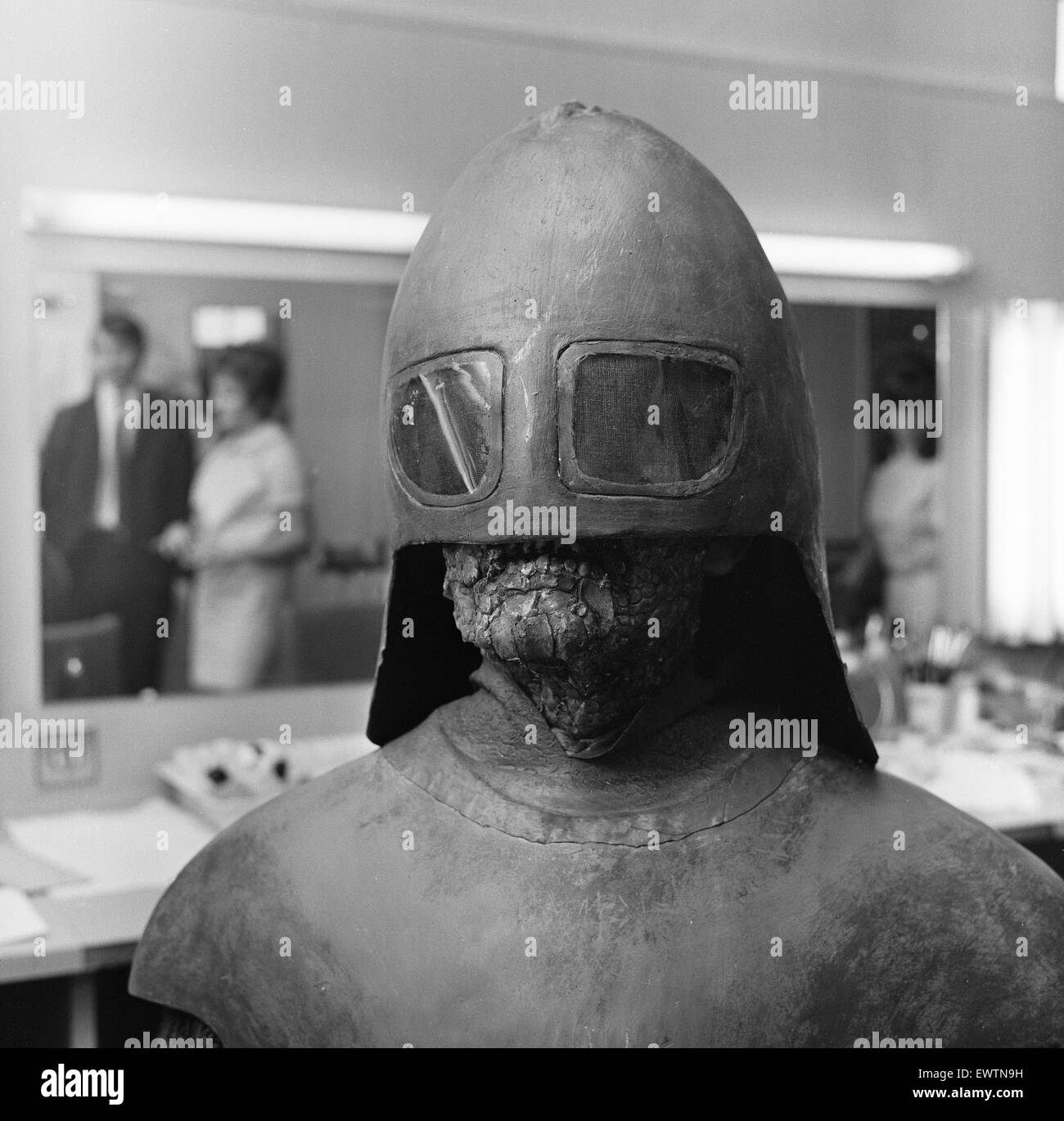 Actor Alan Bennion seen here at the BBC Lime Grove studios in West London. Made up as Ice Warrior commander Slaar for the BBC science fiction series Dr Who 'Seeds of Death' 1st February 1969 Stock Photo