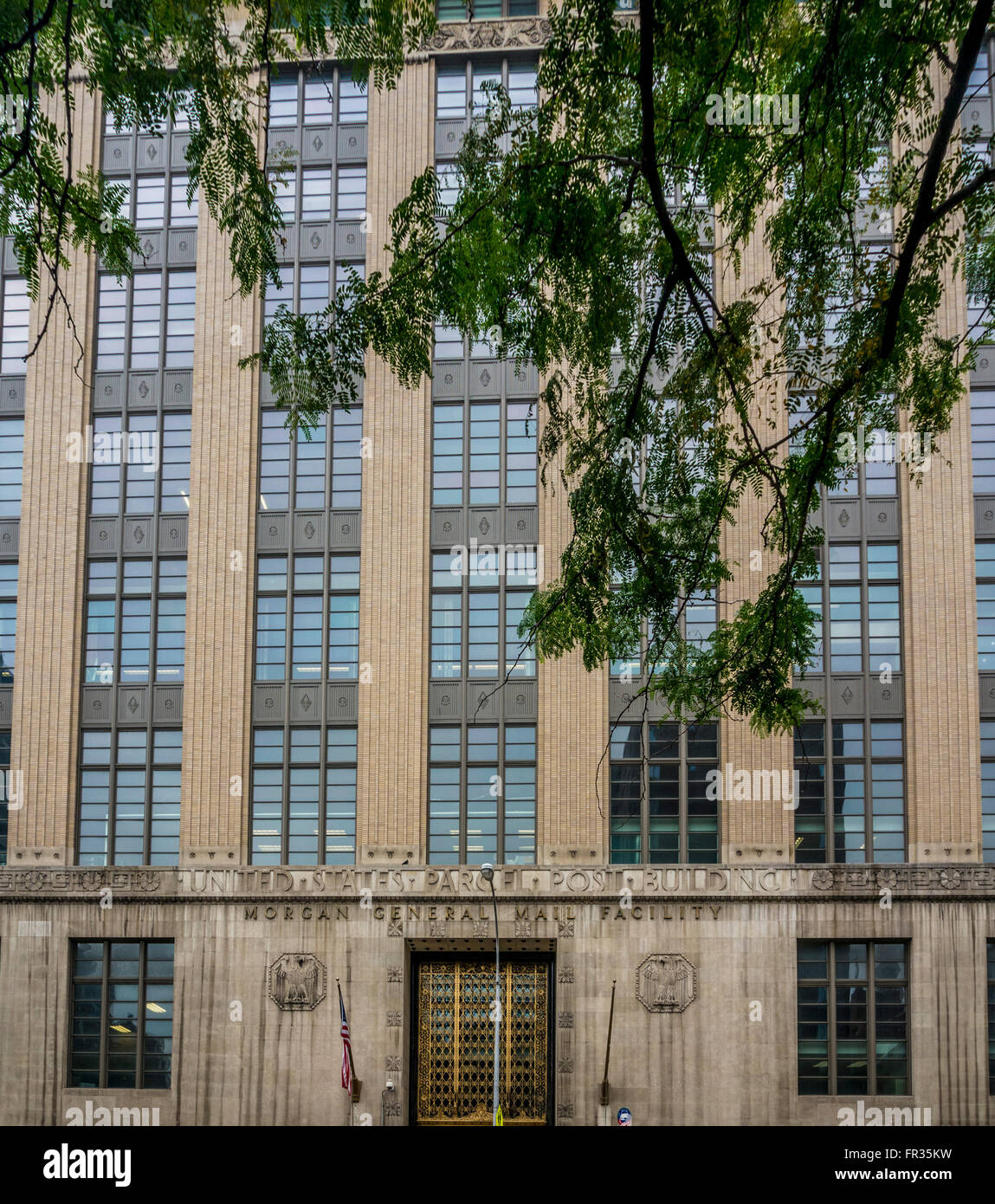 USPS Morgan General Mail Facility, 341 9th Avenue, New York, NY 10199, USA Stock Photo