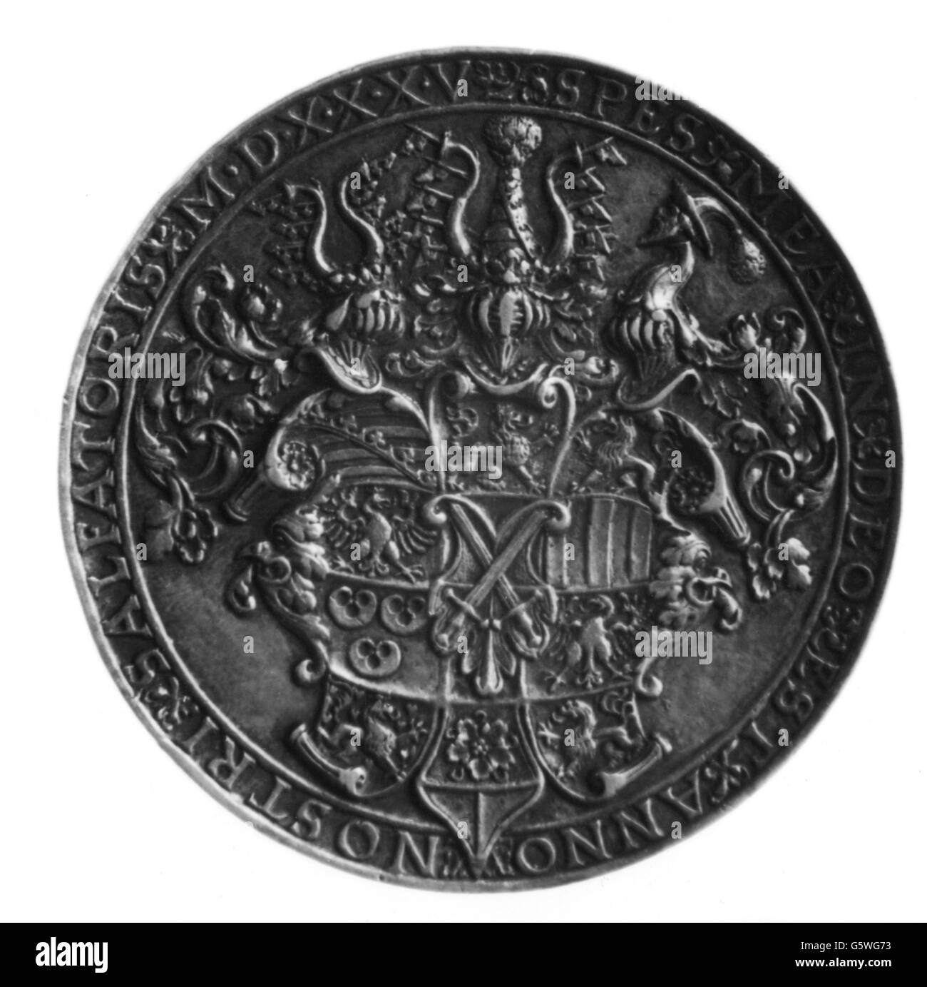 Medal of gold 16th century Black and White Stock Photos & Images - Alamy