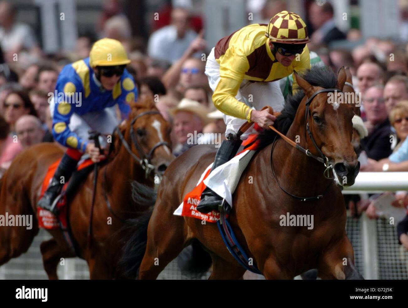 Kevin Manning riding Democratic Deficit on his way to winning the Anheuser-Busch Adventure Parks Railway Stakes, at Curragh racecourse, Co Kildare. Stock Photo