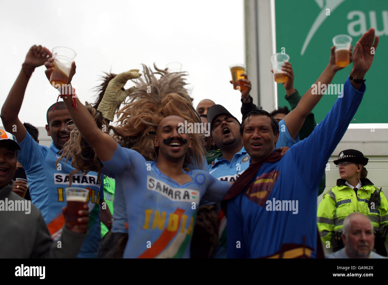 Cricket - Fifth NatWest One Day International - England v India - Headingley Stock Photo