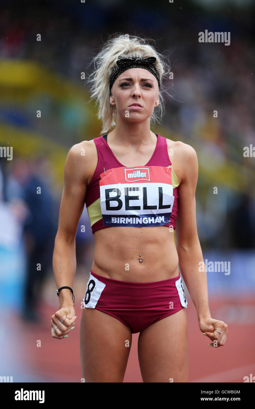 Alexandra BELL at the start of the Women's 800m Final, 2016 British Championships, Birmingham Alexander Stadium UK. Stock Photo