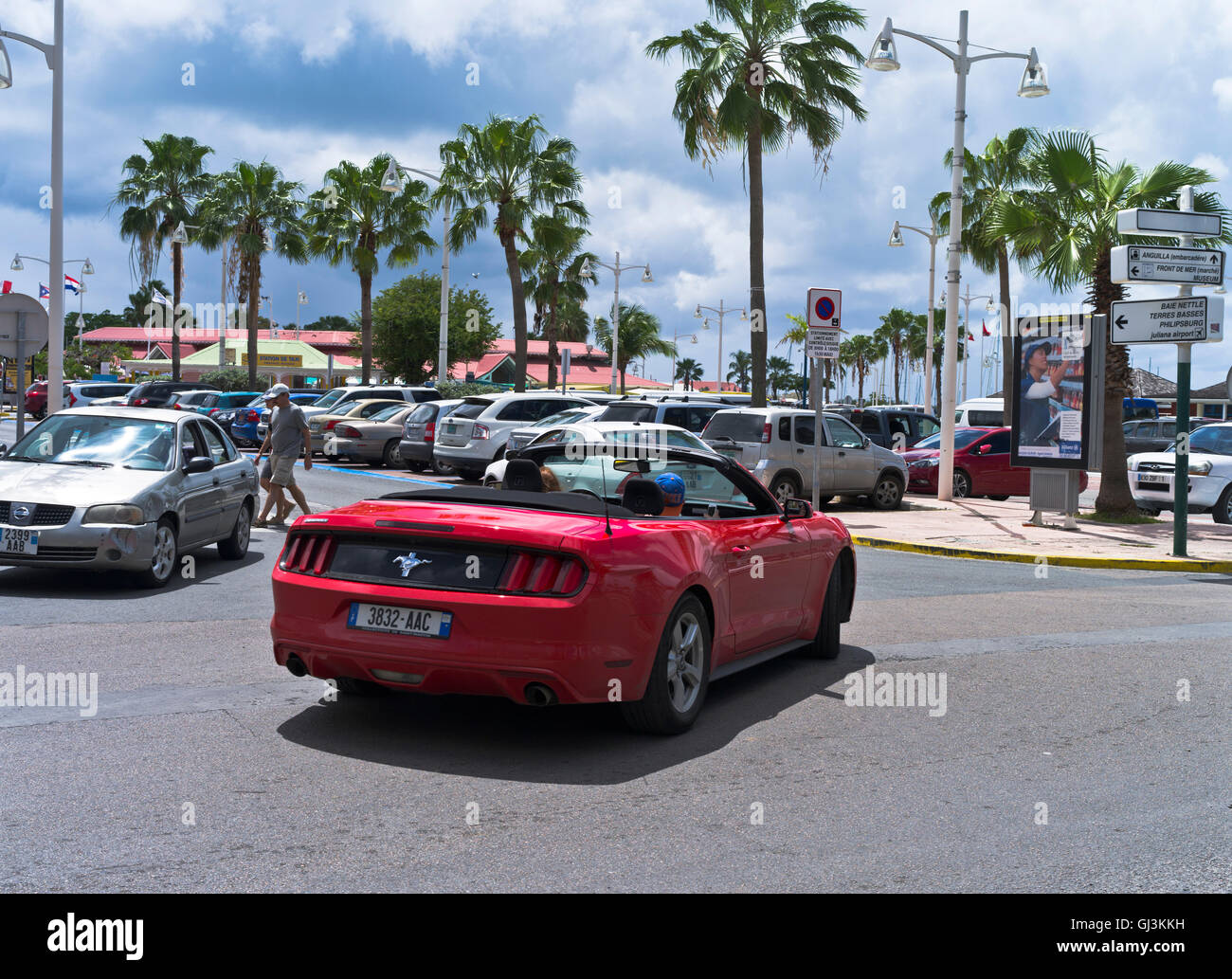 dh Marigot ST MARTIN CARIBBEAN Mustang pony car opentop Stock Photo