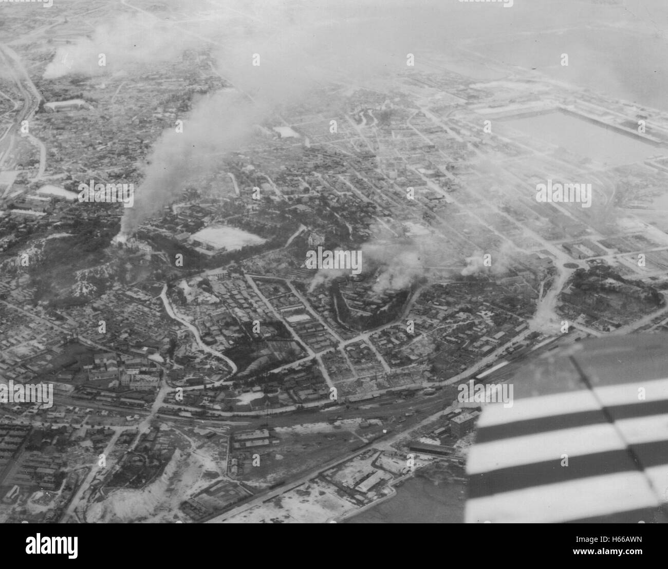 Air attack on Mokpo Harbour, Korea, 1954 Stock Photo