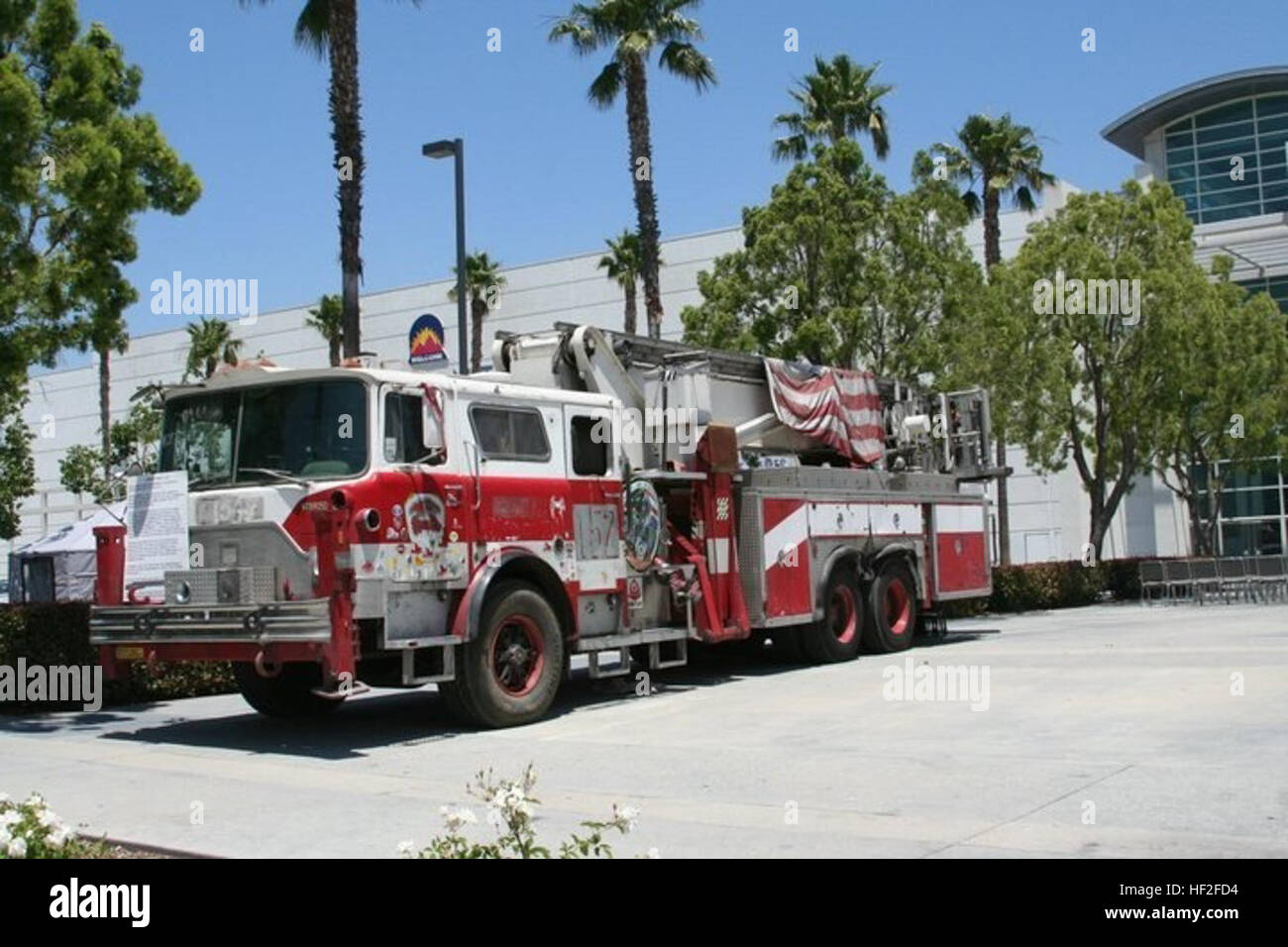 FDNY Ladder Truck 152, photographed at the National Training Center, Fort Irwin. The truck was donated to their base for their September 11 memorial, slated to open September 11, 2015. The assigned crew of this truck gave their lives helping others, September 11, 2001. 13 years, never forgotten 140910-M-SS662-001 Stock Photo