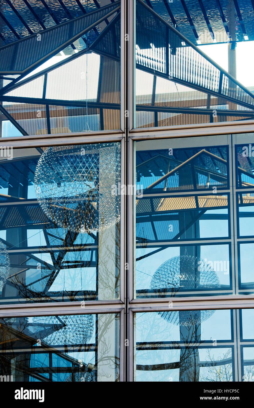 Malin Architectural Expanded Metal Kite sculptures at Centre MK, Milton Keynes Shopping Centre. Milton Keynes, Buckinghamshire, England Stock Photo