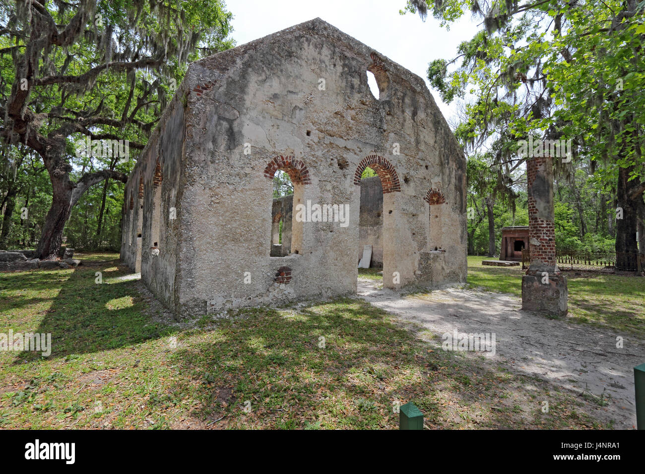 Tabby wall ruins of the Chapel of Ease from Saint Helenas Episcopal Church on Saint Helena Island in Beaufort County, South Carolina Stock Photo