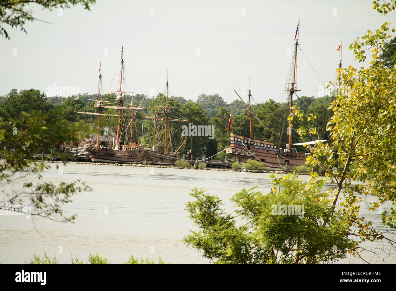 Jamestown Settlement, VA, USA. Replicas of the three ships that brought America's first permanent English colonists to Virginia in 1607. Stock Photo