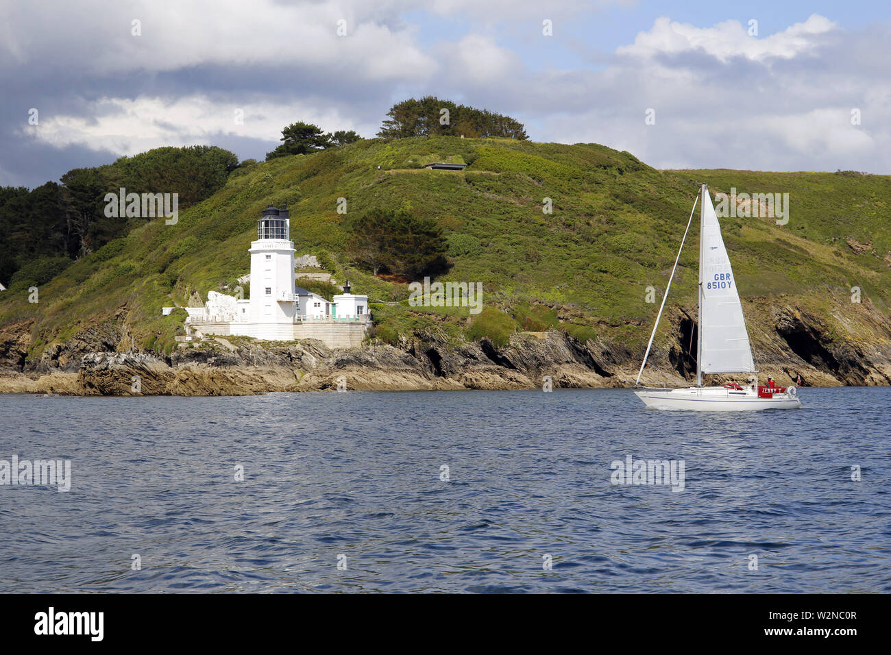 Trinity House Lighthouse at St Anthony's Head, St Anthony in Roseland, Fal Estuary, Cornwall Stock Photo