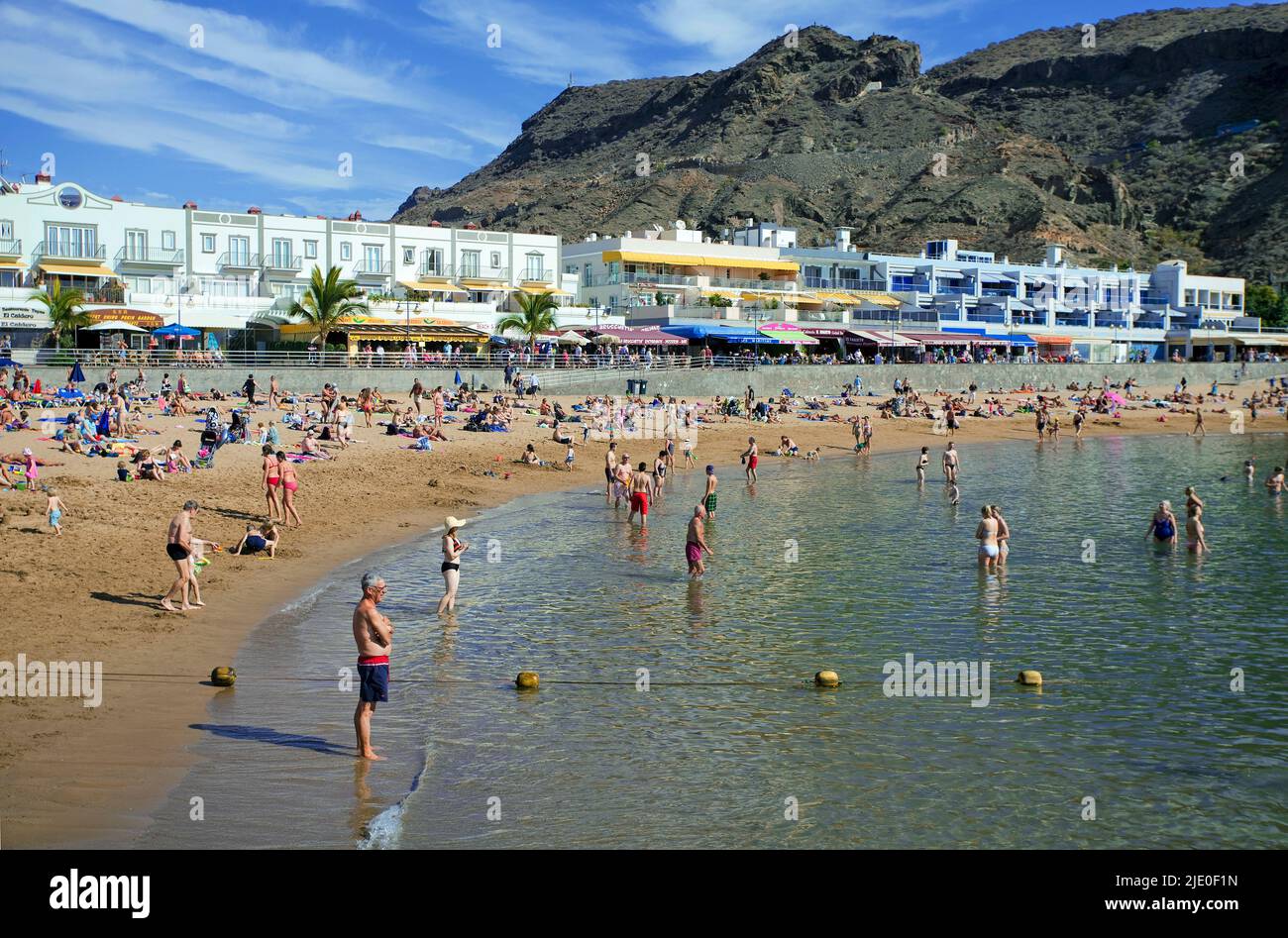 Badestrand von Puerto de Mogan, Gran Canaria, Kanarische Inseln, Spanien, Europa Stockfoto