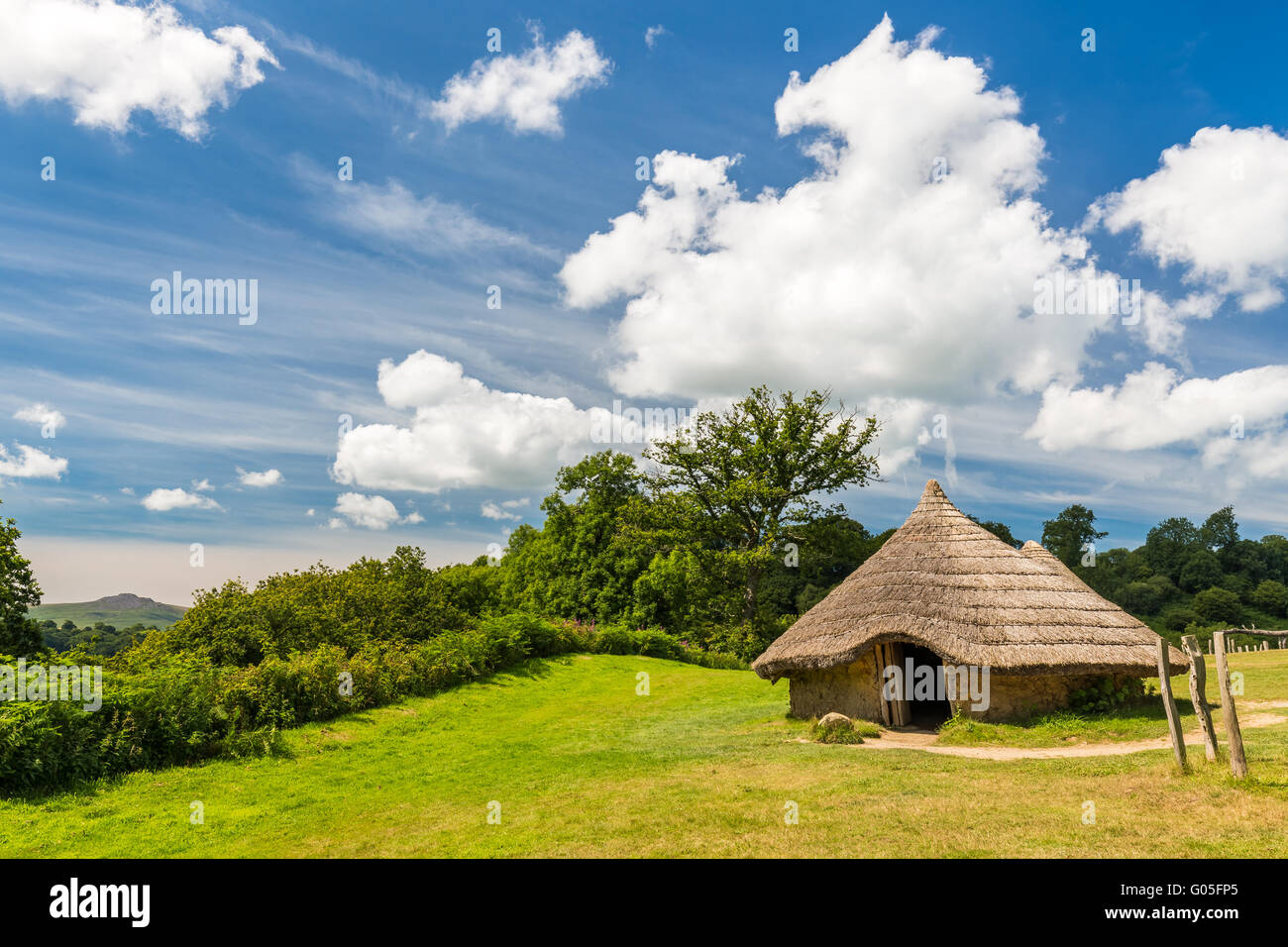 Die Eisenzeit Hütten am Castell Henllys im Norden Pembrokeshire Stockfoto