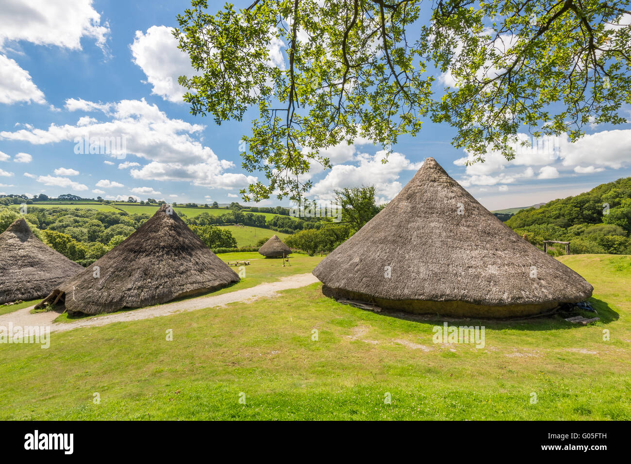 Die Eisenzeit Hütten am Castell Henllys im Norden Pembrokeshire Stockfoto