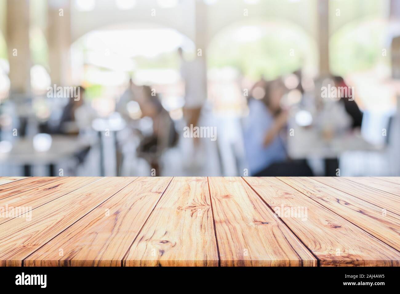 Restaurante de fondo fotografías e imágenes de alta resolución - Alamy