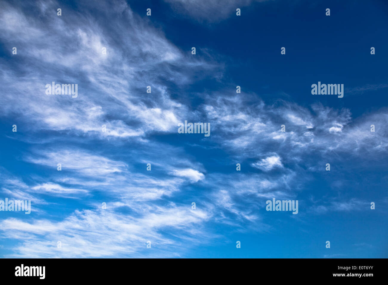 Wolken am Himmel - Les Nuages dans le ciel Banque D'Images