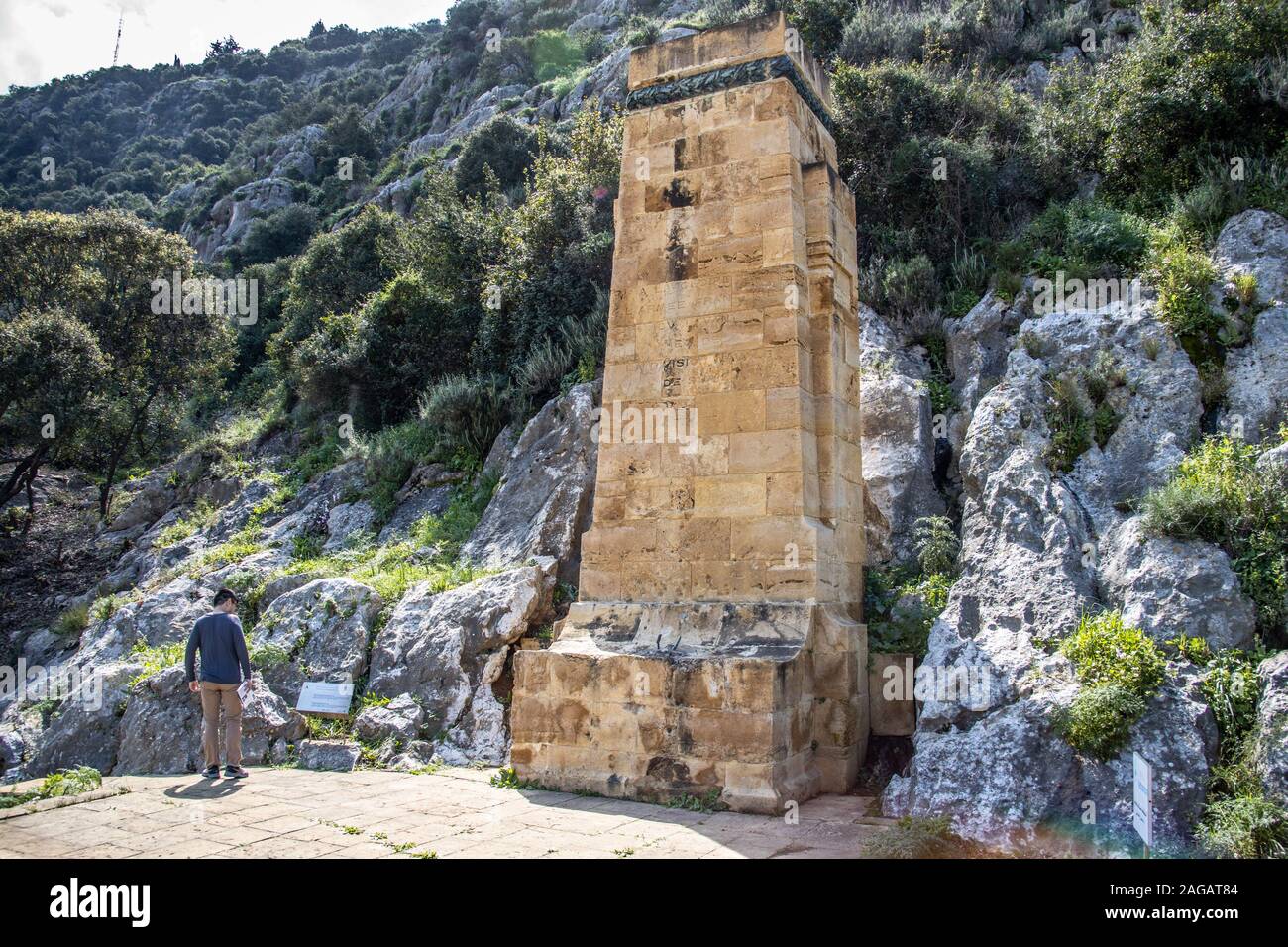 Memoriale di guerra francesi morti, Valle archeologica di Nahr el-Kalb, vicino a Beirut, Libano Foto Stock