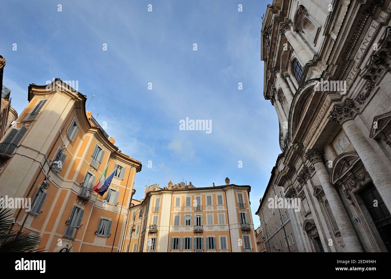 Italia, Roma, Piazza di Sant'ignazio, chiesa di Sant'Ignazio ed edifici rococò (architetto Filippo Raguzzini) Foto Stock