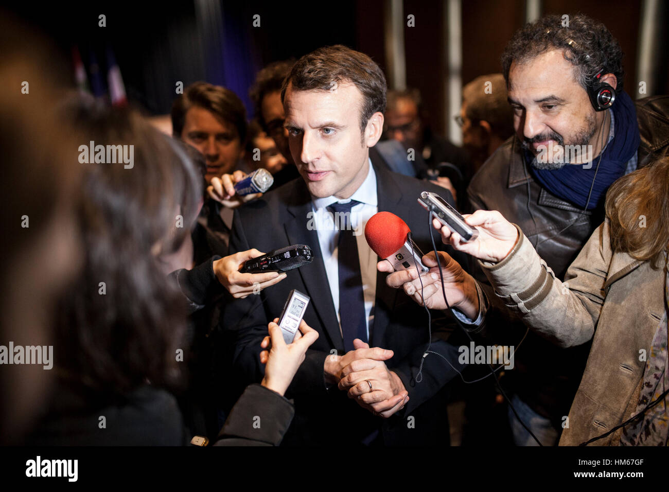 Emmanuel Macron a Beirut, Libano - Il Libano / Beirut - Emmanuel Macron, candidato per le elezioni presidenziali in aprile 2017 con il suo movimento 'En marche!', durante un incontro con il francese e della Comunità economica a ESA (Ecole superieure des Affaires, una cooperazione Franco-Lebanese progetto) sul tema: "Francia, una rivoluzione economica e lo sviluppo sociale per il XXI secolo ' Emmanuel Macron è andato a Beirut per incontrare il 24 gennaio 2017, Michel Aoun il Presidente della Repubblica libanese, quindi Saad Hariri il primo ministro libanese. - Bilal Tarabey / Le Pictorium Foto Stock