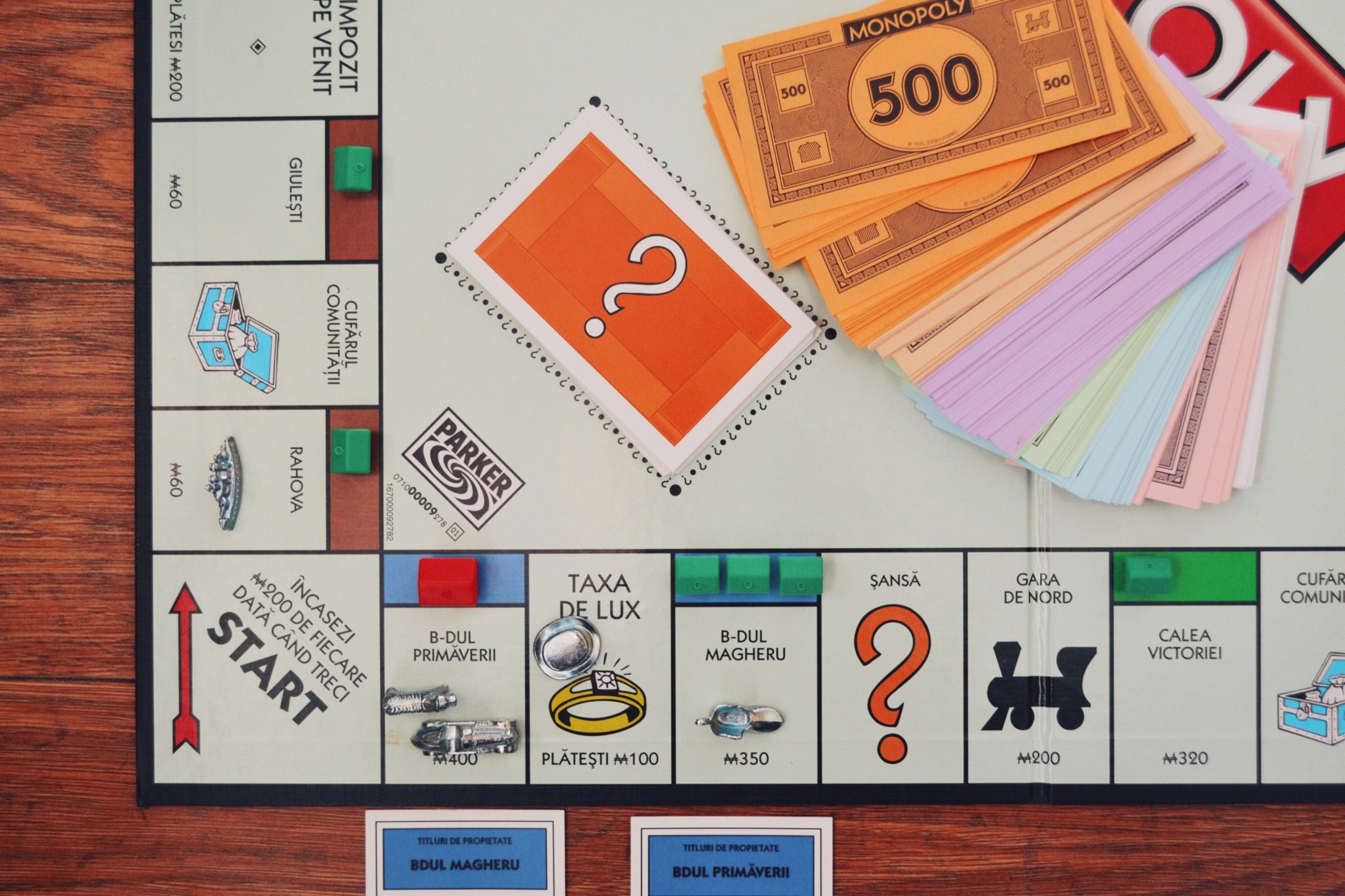 monopoly-board-game_t20_1JJRxW-1.jpg