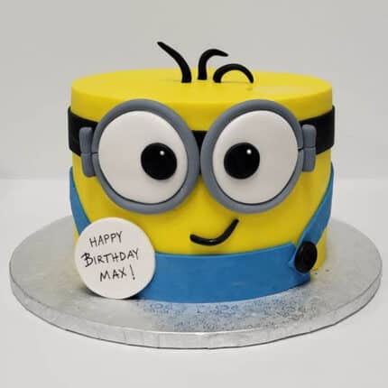 minion cake