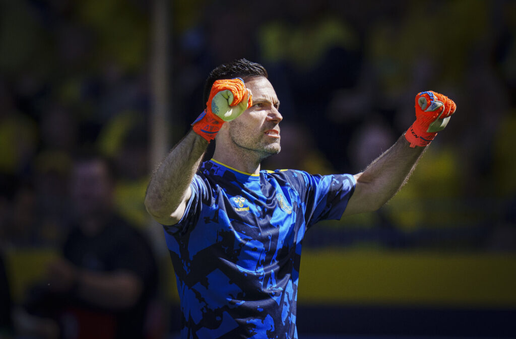 Brøndbys Thomas Mikkelsen før superligakampen mellem Brøndby IF og FC København på Brøndby Stadion søndag den 12. maj 2024.