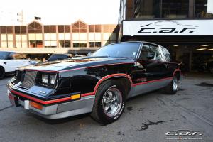 Oldsmobile : Cutlass Hurst Photo