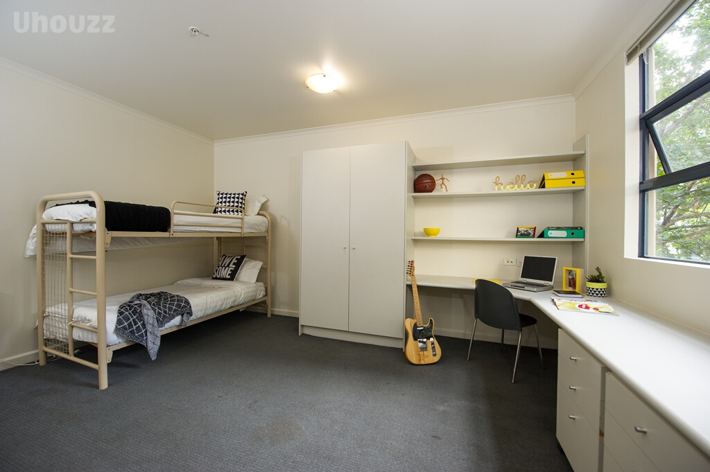 Student Living on A’Beckett