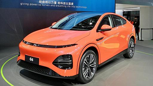 ボディ丸ごと成型｢ギガプレス｣で日本車ピンチ