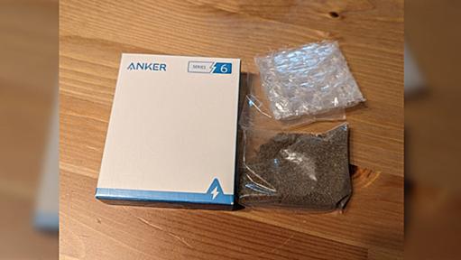 AmazonでAnkerの充電ケーブルを買ったところ中から土が出てきた→最近よくあるケースだった