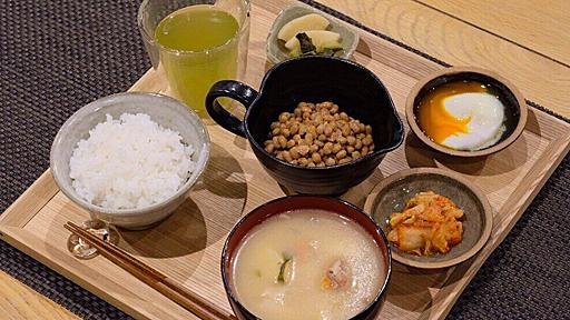 納豆ご飯「生涯無料パス」没収された3人が語る顛末と、運営会社社長の言い分 #令和納豆　1万円CFめぐるトラブルを記者が追った: J-CAST ニュース【全文表示】