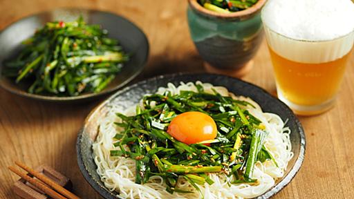 冷蔵庫で1時間「旨辛壺ニラ」を自作したら、そうめんが無限に食べられた【筋肉料理人】 - メシ通 | ホットペッパーグルメ