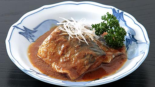 鯖の味噌煮缶とかいう美味しい食べ方が存在しない需要0の食いもん