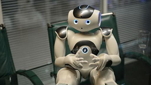 「命乞いするロボットの電源を切るのは難しい」ことが最新の研究から明らかに