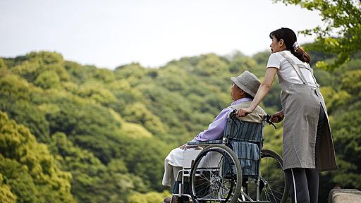 YOU、その介護、プロに任せちゃいなよ！ 20年以上「老い」を見つめてきた医者が思うこと｜tayorini by LIFULL介護