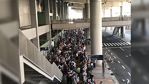 『関西空港7日再開』報道に関空従業員が激怒、「勝手な絵空事喋んな」の声に共感。JALとANAは欠航で飛ぶのはピーチのみか