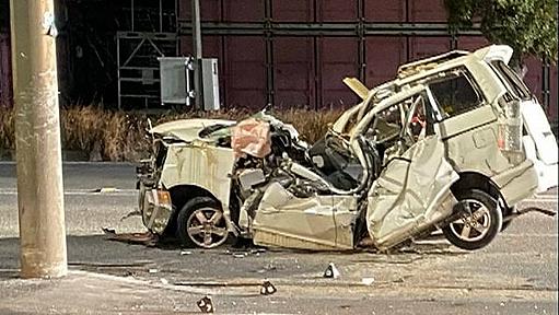 高校生が無免許で運転を…高校生など男女4人が乗った車が電柱に衝突し運転手の男子高校生（16）と助手席の女子高校生（16）2人死亡　川崎市｜FNNプライムオンライン