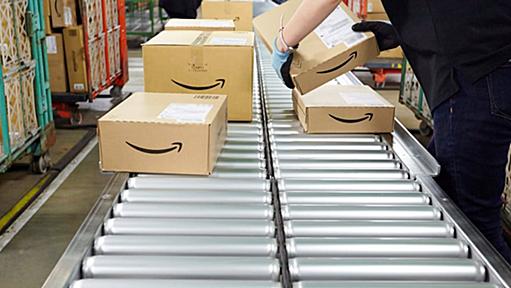 アマゾン配送料上げ　最大1.5倍、物流コスト転嫁 - 日本経済新聞