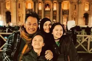 Cerita Zaskia Adya Mecca di balik kunjungan bersama keluarga ke Vatikan