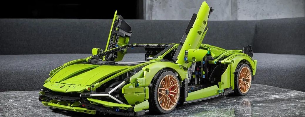 LEGO® Lamborghini Sian FKP 37 side view