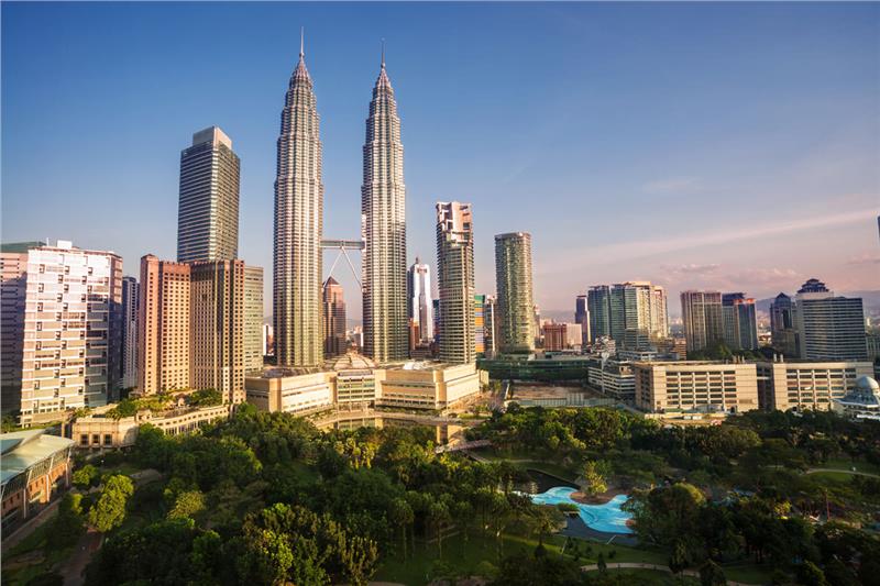 Cheap flight from Paris to Kuala Lumpur