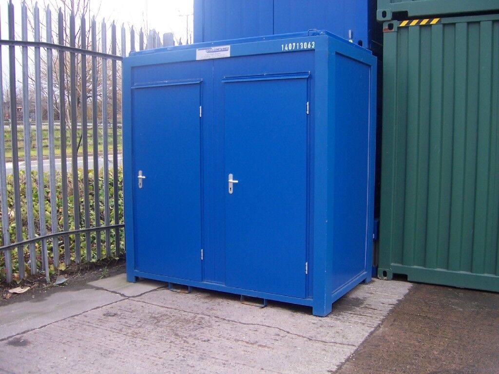 Second hand toilet block