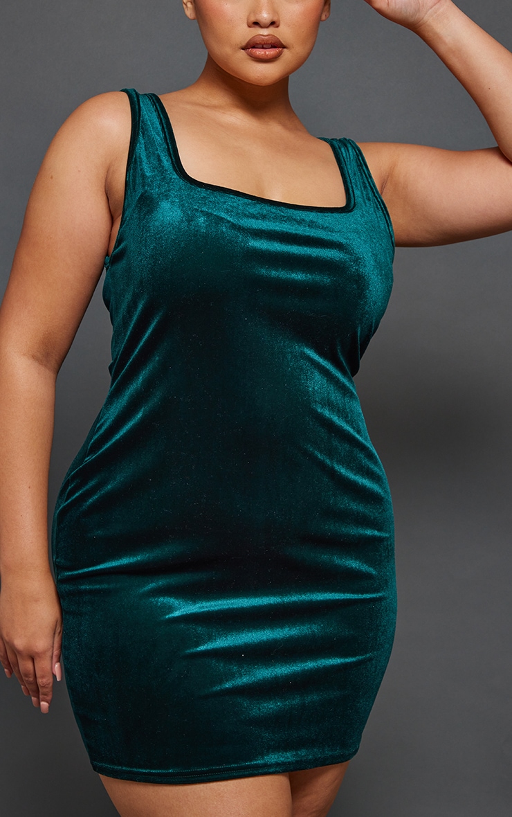 Plus Emerald Green Velvet Square Neck Bodycon Dress image 4