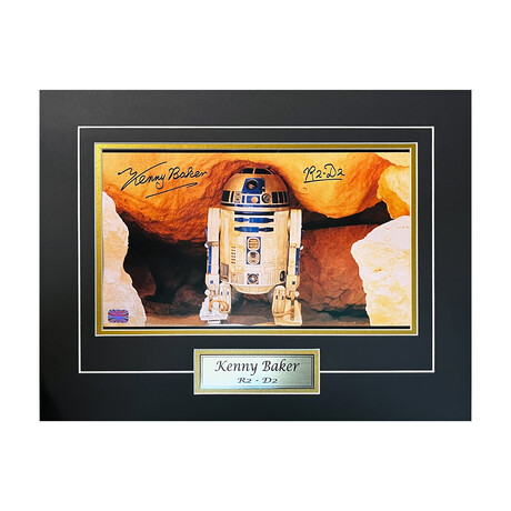 Kenny Baker // R2-D2 Star Wars // Ready-to-frame Signed 8x10 Photograph