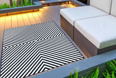 Versatile Indoor-Outdoor Rugs 