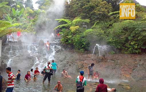 Mandi Air Panas di Ciater