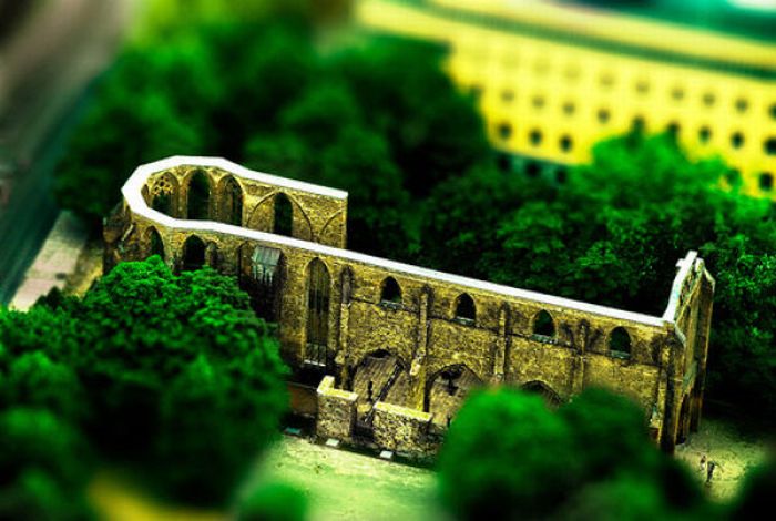 Stunning Tilt Shift Photography (58 pics)