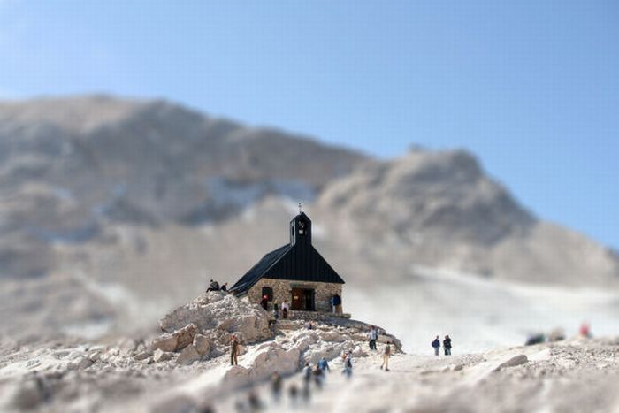 Stunning Tilt Shift Photography (58 pics)