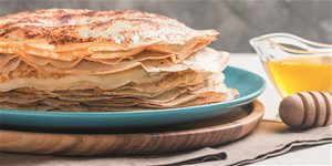 How to Make Pancakes and Crêpes (RECIPES)