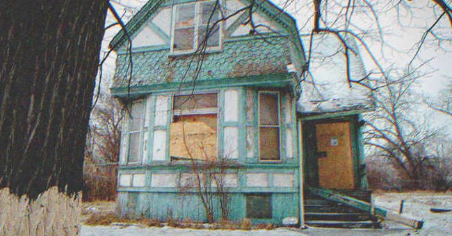 An old abandoned house | Source: Shutterstock