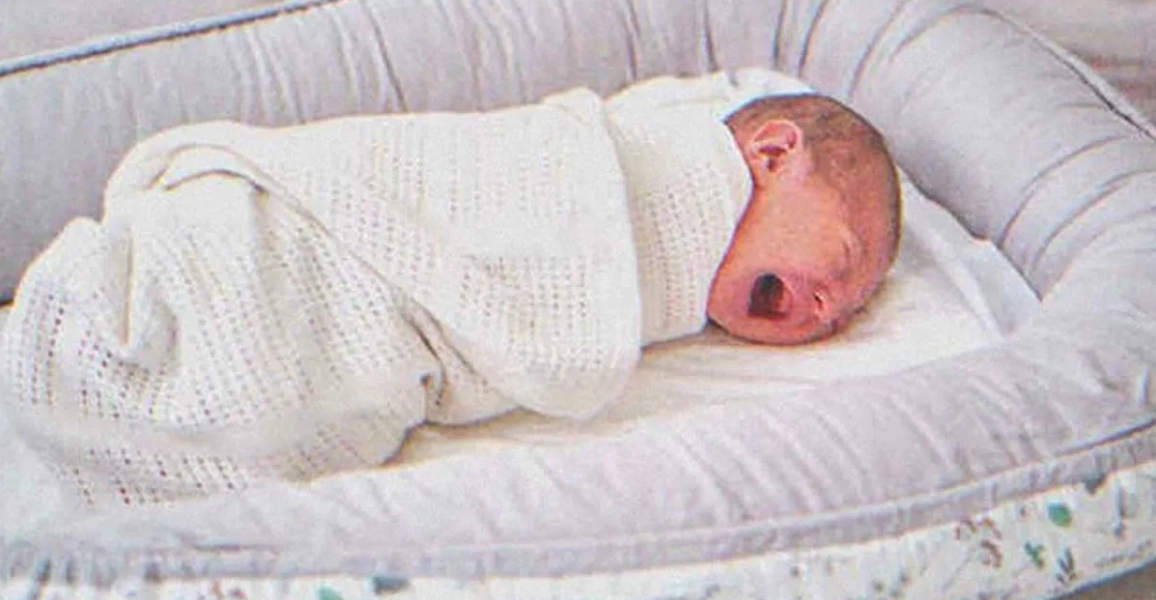 A baby crying | Source: Shutterstock