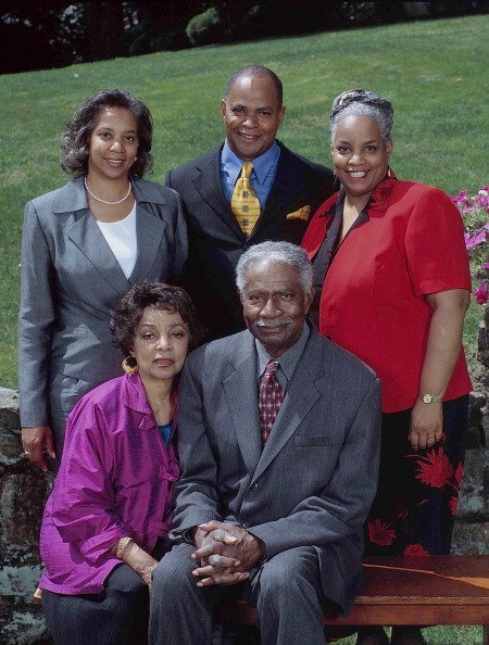 Ossie Davis and Ruby Dee with their children, (L-R) Hasna Muhammad, Guy Davis, and Nora Day | Photo: Getty images